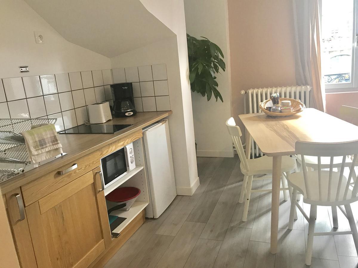 Le 38 Hotel Restaurant 돌 외부 사진