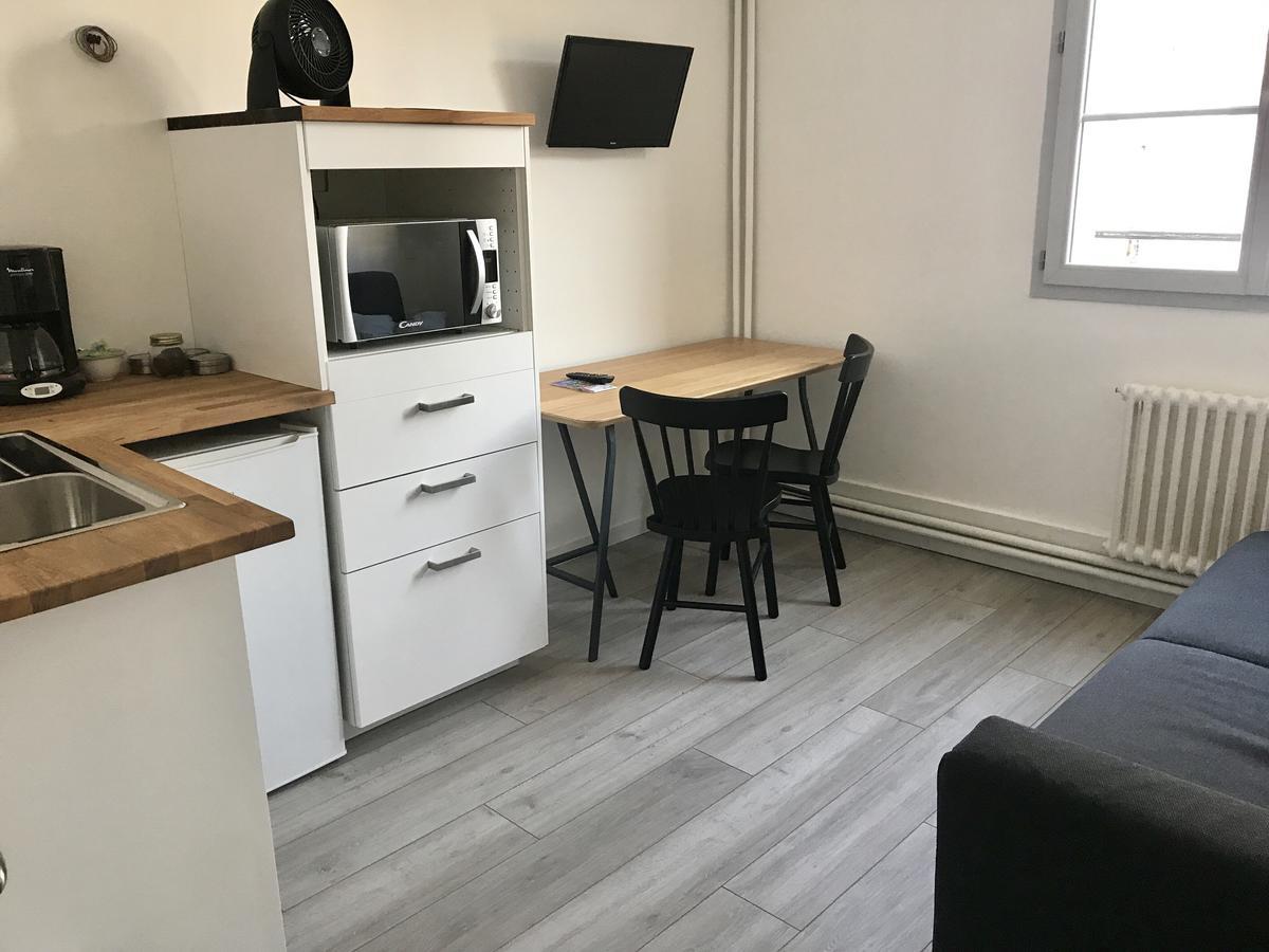 Le 38 Hotel Restaurant 돌 외부 사진